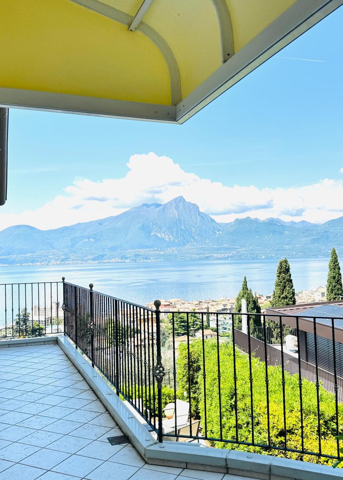 Appartamento La Perla Торри-дель-Бенако Экстерьер фото